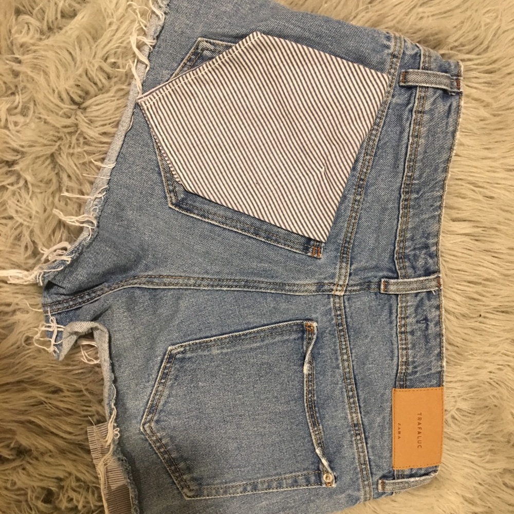 Zara shorts size 2